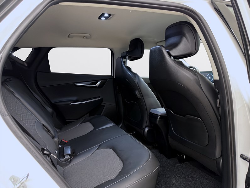 Kia EV6 77.4 kWh RWD 228hk Drag B-kamera Navi Läder Leasebar