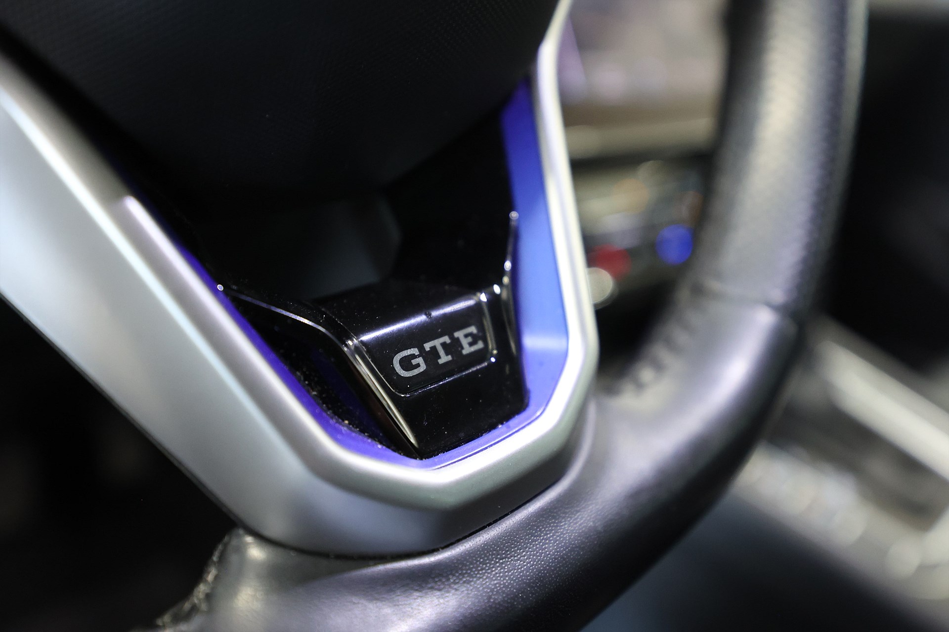 Volkswagen Passat SC GTE 218hk Executive Alcantara Drag B-Kamera