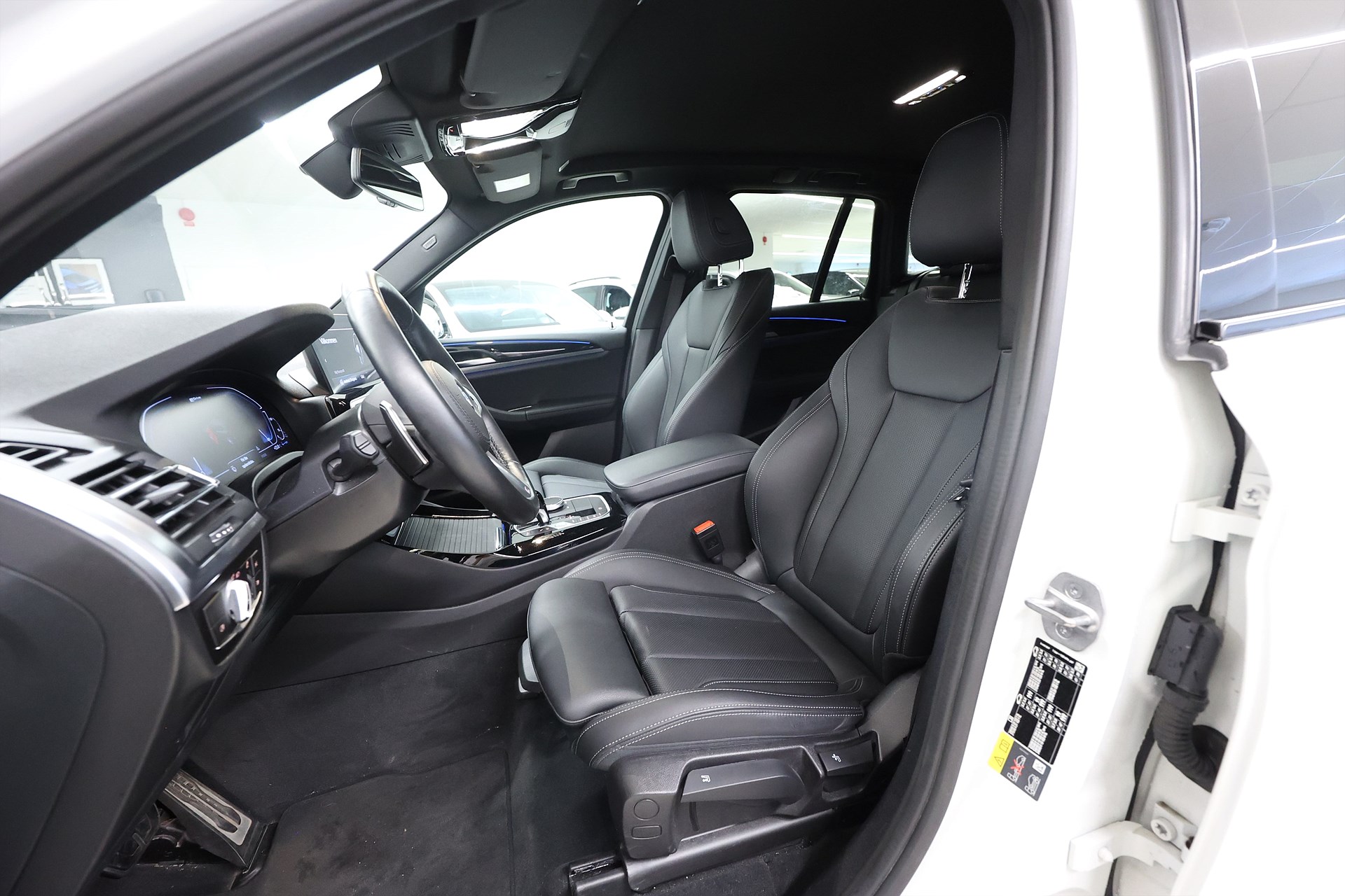 BMW X3 xDrive30e *Hjulkampanj!* M-Sport B-kamera Drag