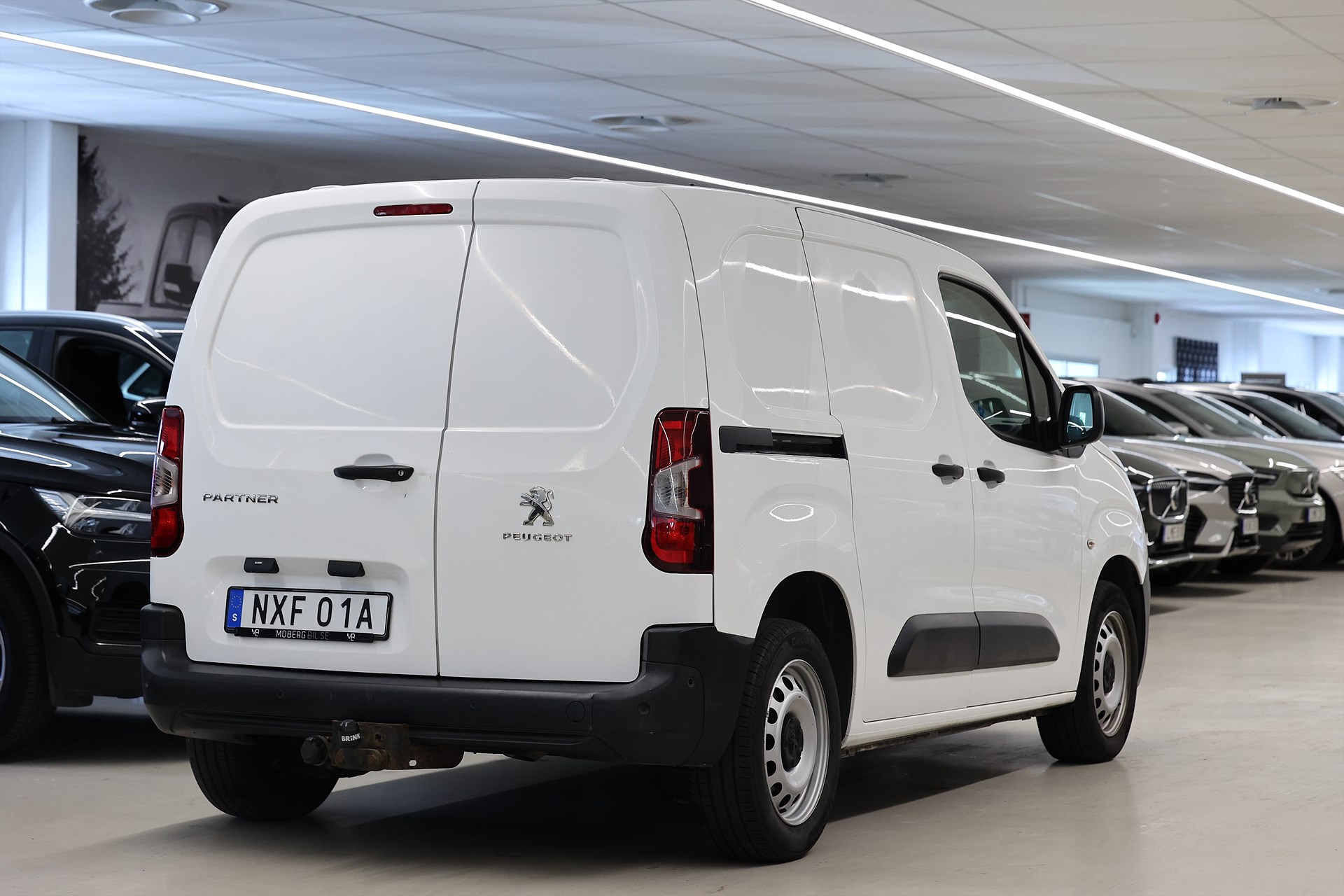 Peugeot Partner 1.5 L2 102hk V-inrett Värmare Drag MOMS
