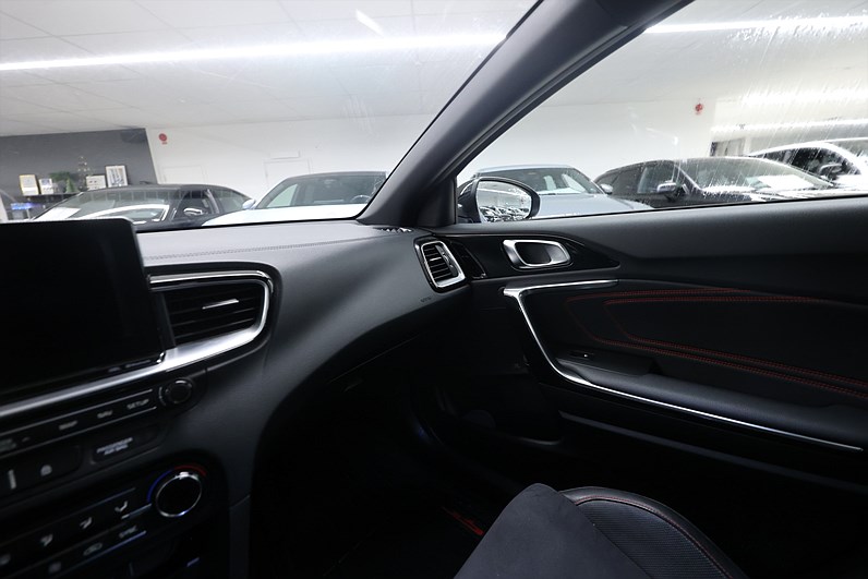 Kia ProCeed 1.6 T-GDI 204hk *Hjulkampanj!* GT Line Pano JBL