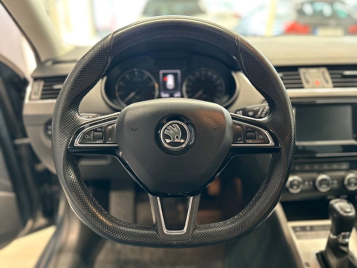 Škoda Octavia – bild 10
