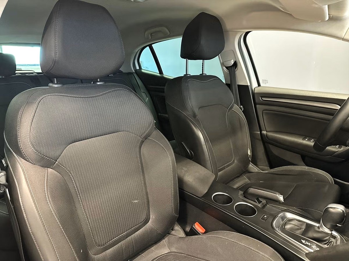 Renault Mégane – bild 11
