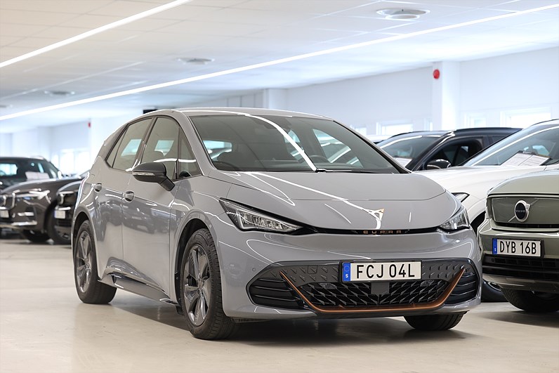 Cupra Born 58 204hk 578km räckvidd Värmare Carplay PDC MOMS