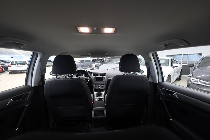 Volkswagen Golf 1.6 TDI 4Motion 110hk Base PDC CarPlay