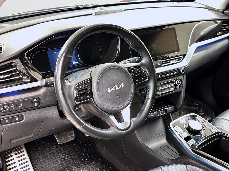 Kia e-Niro 64 kWh 204hk Helg på Moberg! Advance JBL Keyless Navi B-Kamera