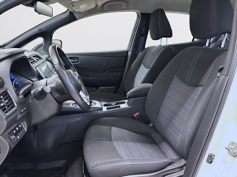 150hk 360 Värmare Keyless PDC Årsskatt 360kr
