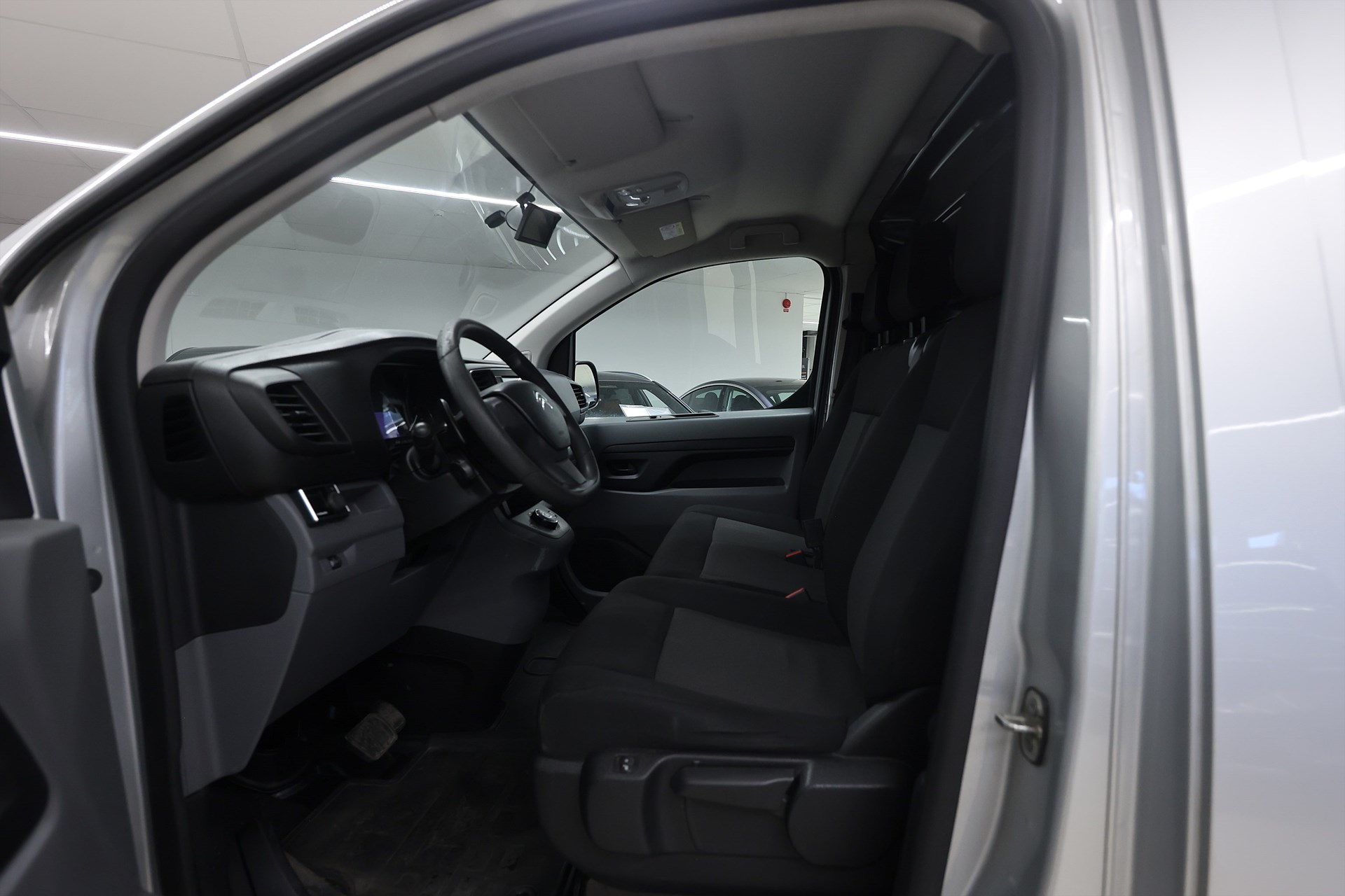 Citroën Jumpy Van 2.0 BlueHDi 180 177hk Värmare