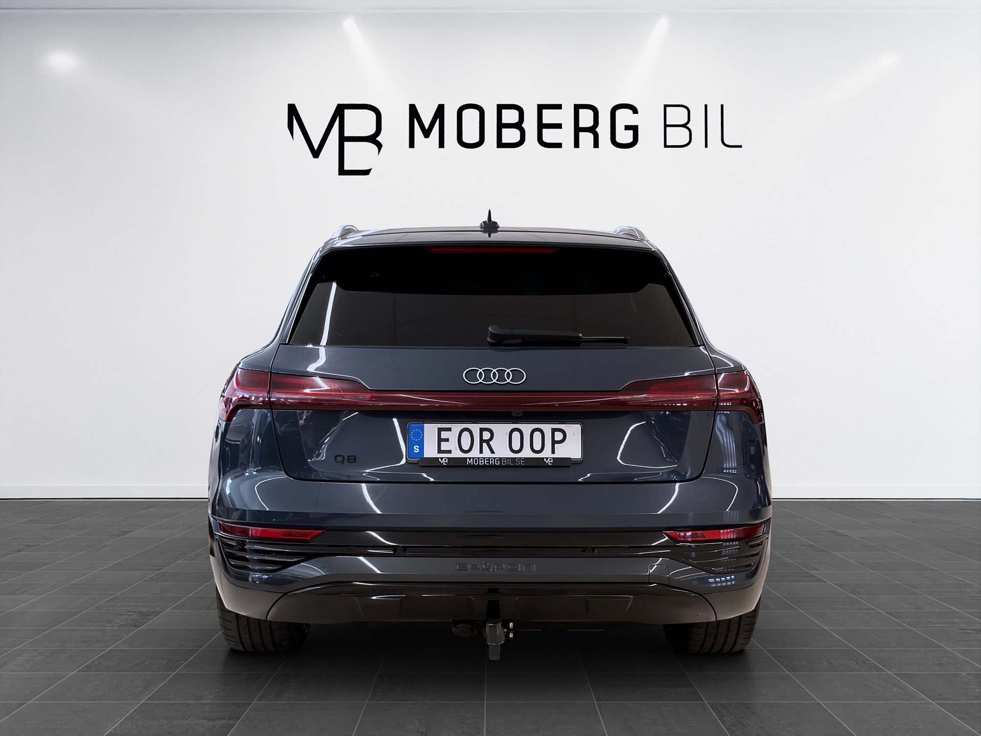 Audi Q8 50 e-tron quattro 340hk Helg på Moberg! B&O B-Kamera Luftfjädring