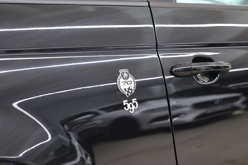 Abarth 595 1.4 T-JET 16V 160hk Pista Kit Yellow Sportavgas