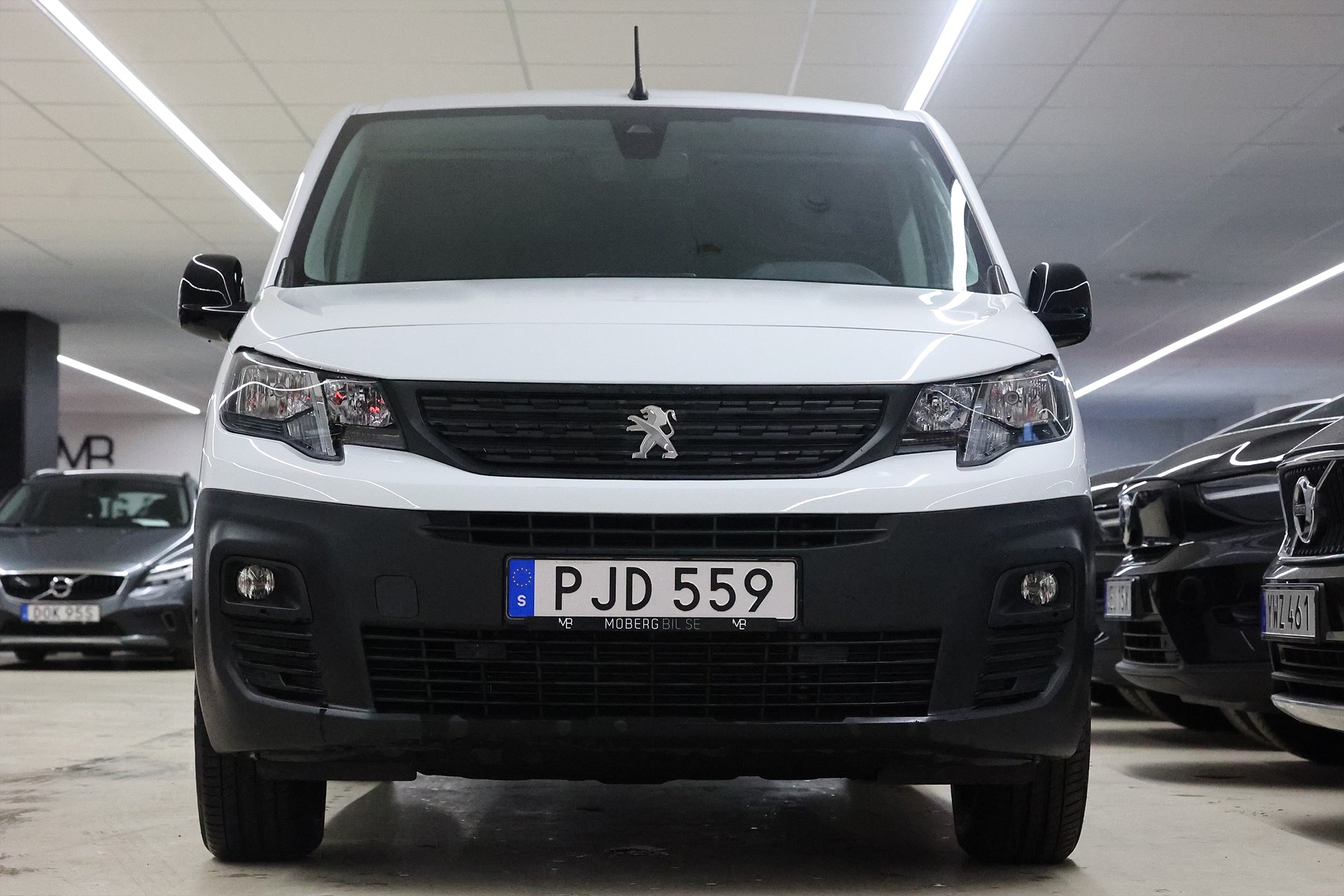 Peugeot e-Partner L1 136hk V-inrett Drag Navi CarPlay MOMS