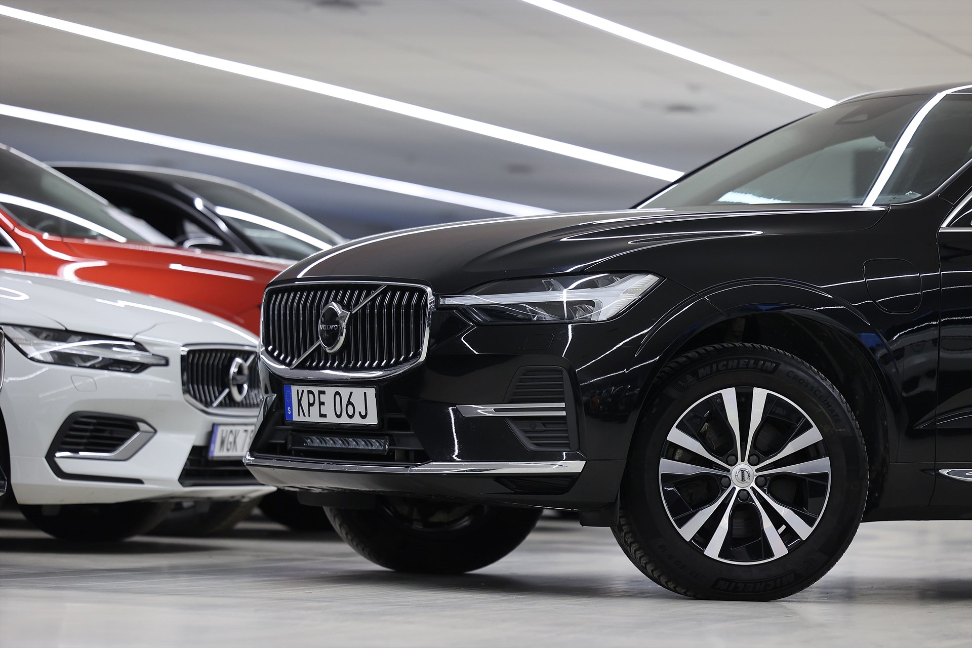 Volvo XC60 Recharge T6 AWD 350hk Core Pano Drag