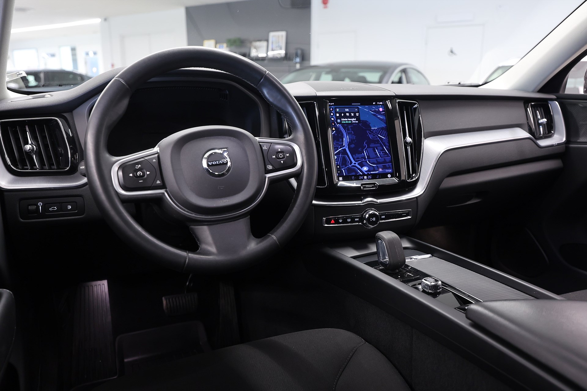 Volvo XC60 Recharge T6 AWD 340hk *Kampanj* Momentum 360° H/K Pano