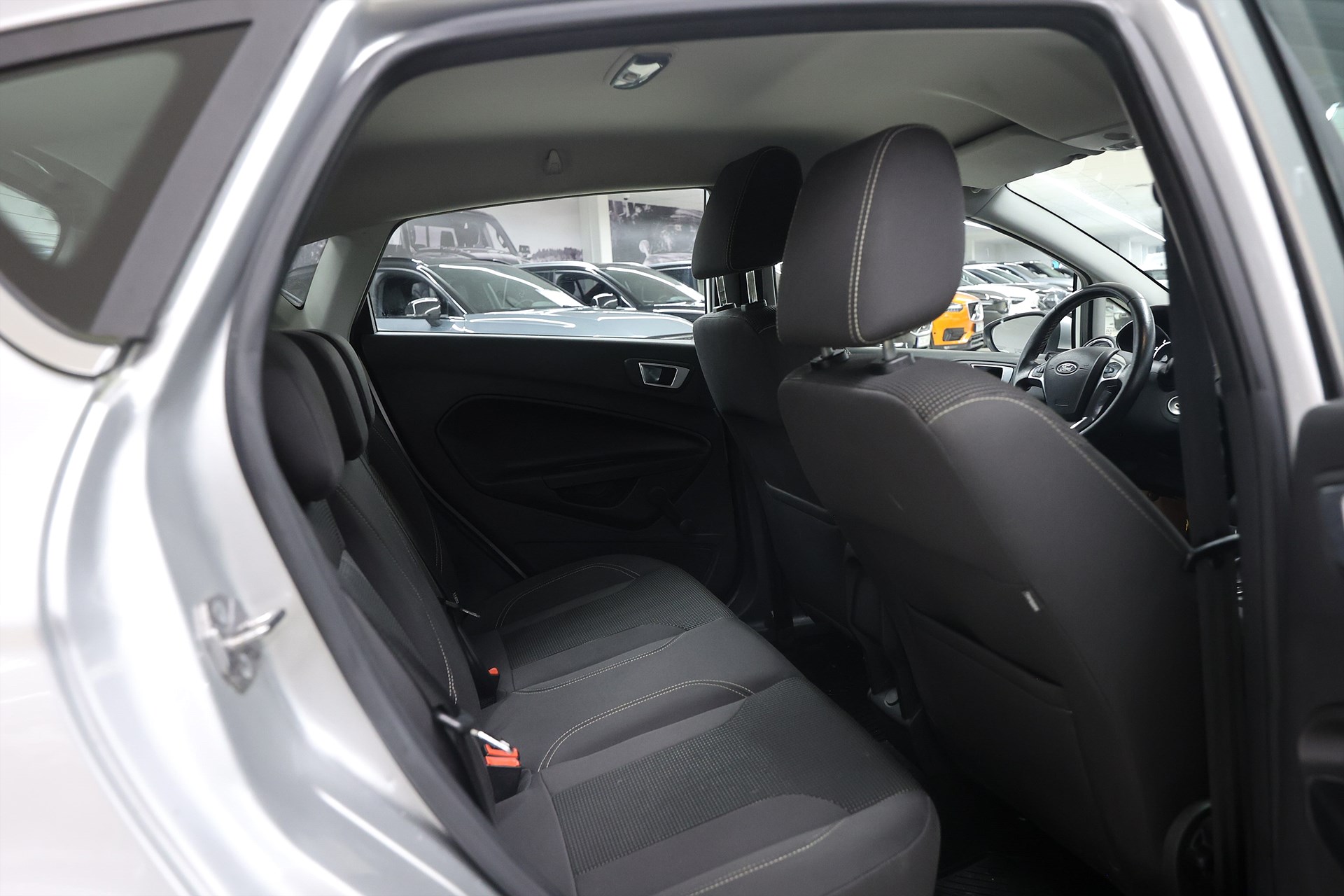 Ford Fiesta 1.0 EcoBoost 100hk *Hjulkampanj!* Titanium PDC Farth