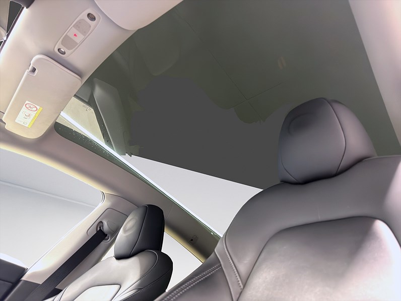 Tesla Model Y Standard Range 299hk Helg på Moberg!  Pano Läder Navi B-Kamera