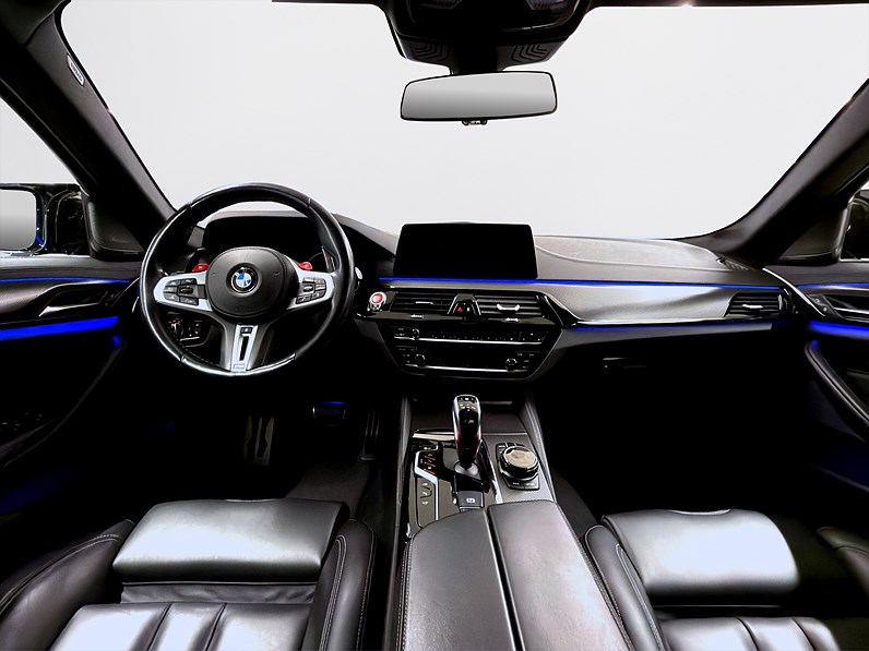 BMW M5 600hk M Sport HUD H/K 360 Kolfiber Merino