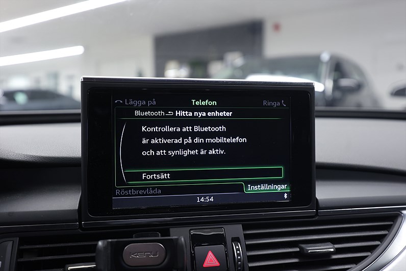 Audi A6 Avant 2.0 TDI Quattro 190hk S Line Drag Navi