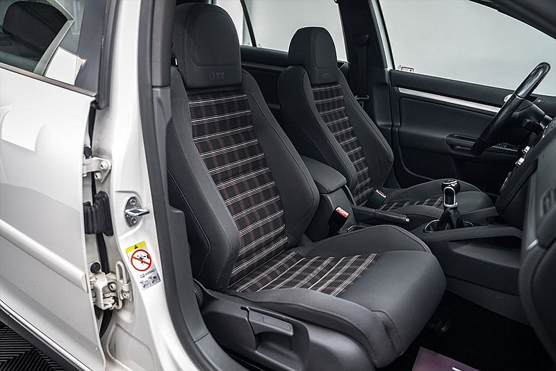 Volkswagen Golf 2009 - miniatyr 25