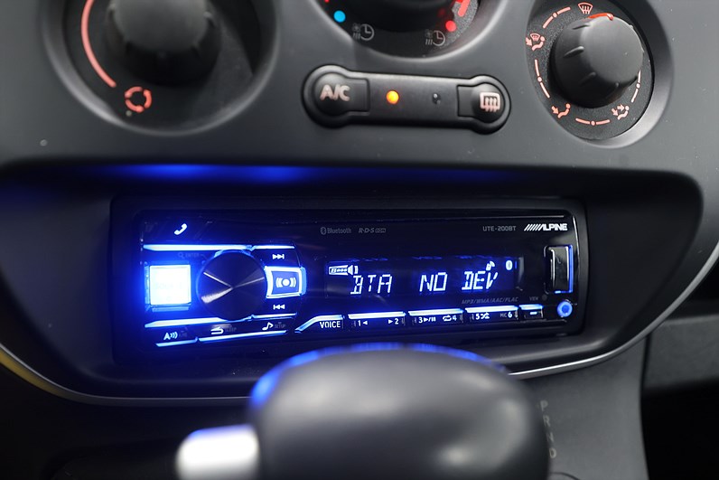 Renault Kangoo Z.E. Express 33 kWh PDC MOMS