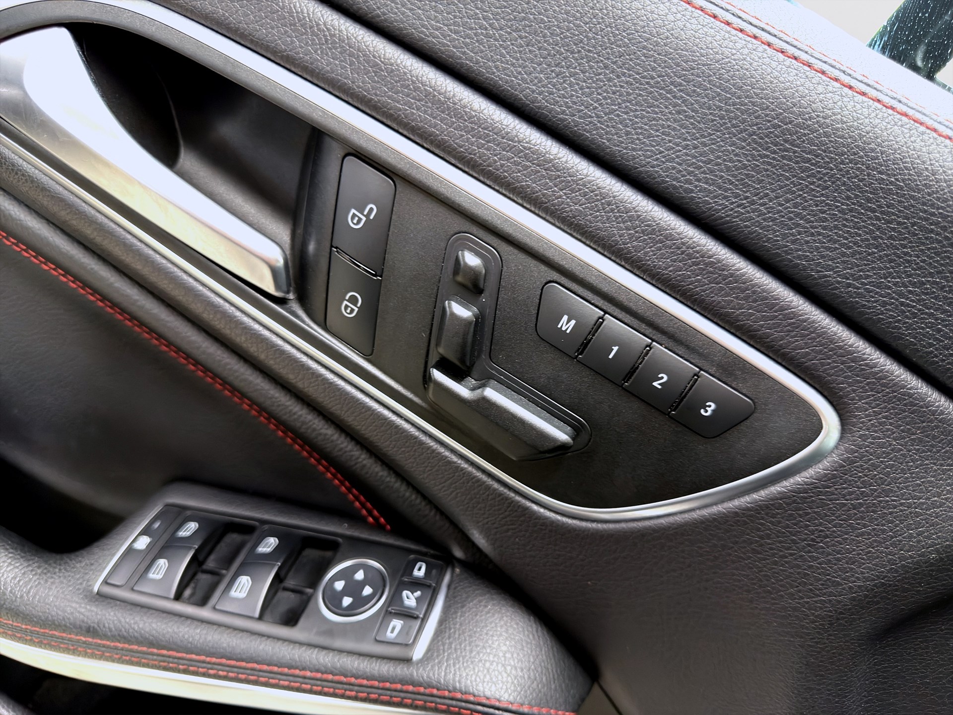 Mercedes-Benz CLA 45 AMG 4M 360hk Shooting Brake Pano H/K