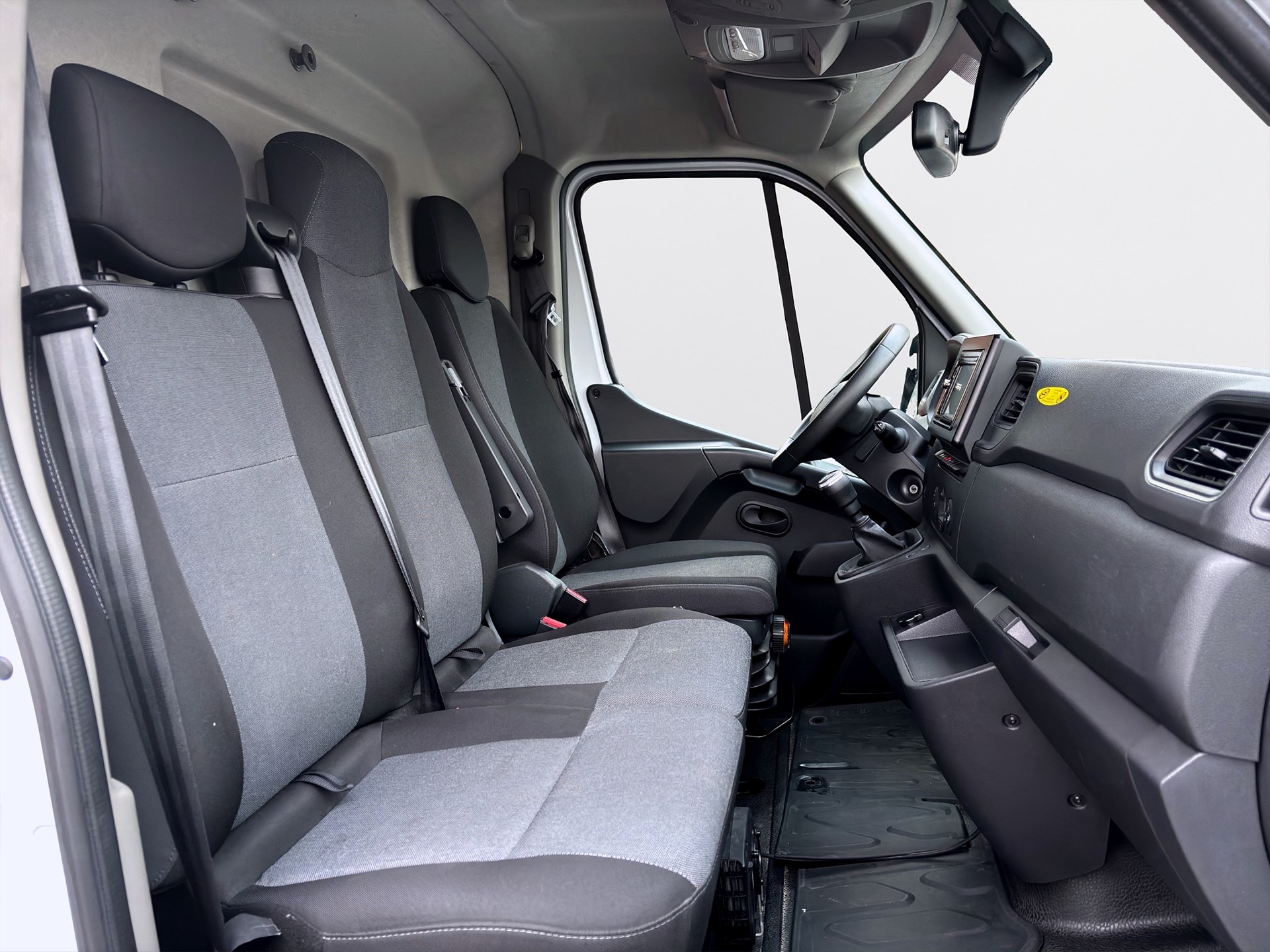3.5 T 2.3 dCi 150hk L3 !KAMPANJ! Drag B-Kamera