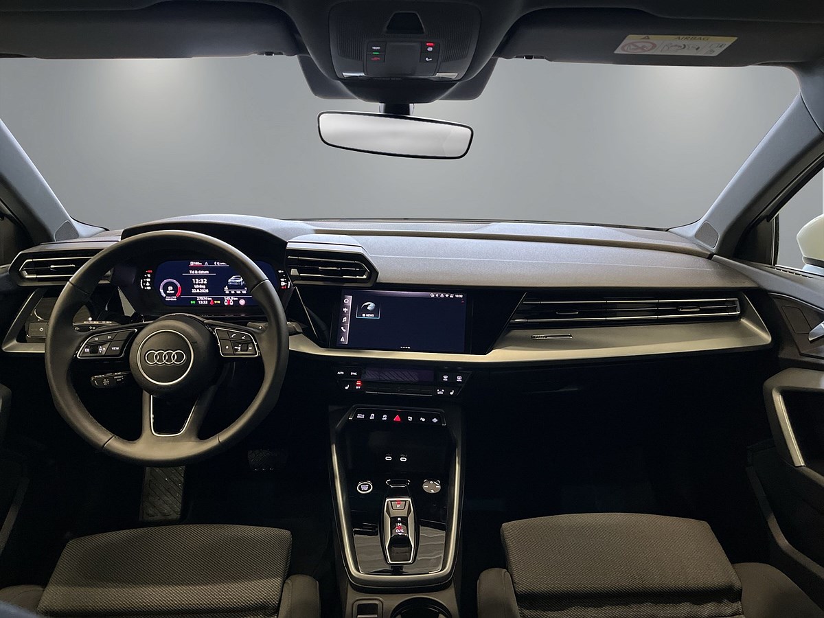 Audi A3 Sportback 35 TFSI S Tronic, 150hk, 2026