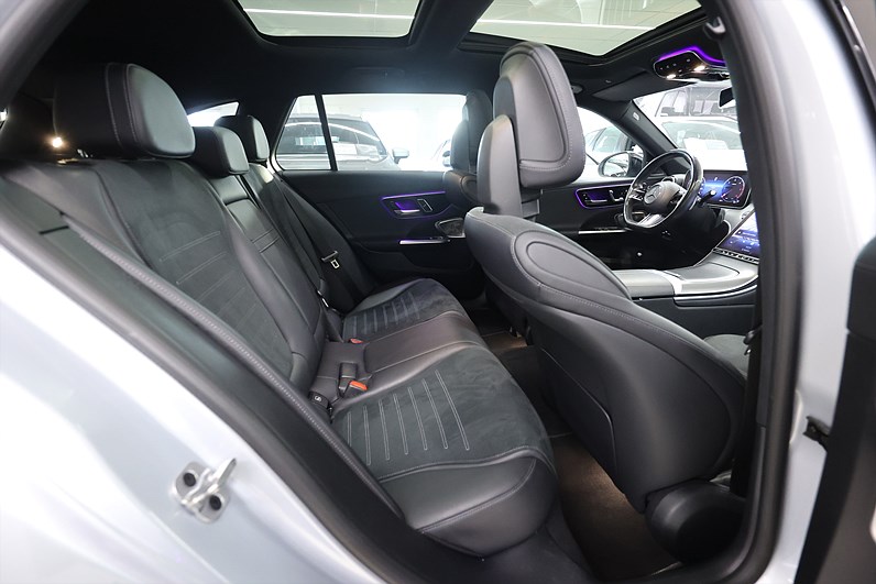 Mercedes-Benz C 220 T d 4M 200hk AMG Night Pano Burmester