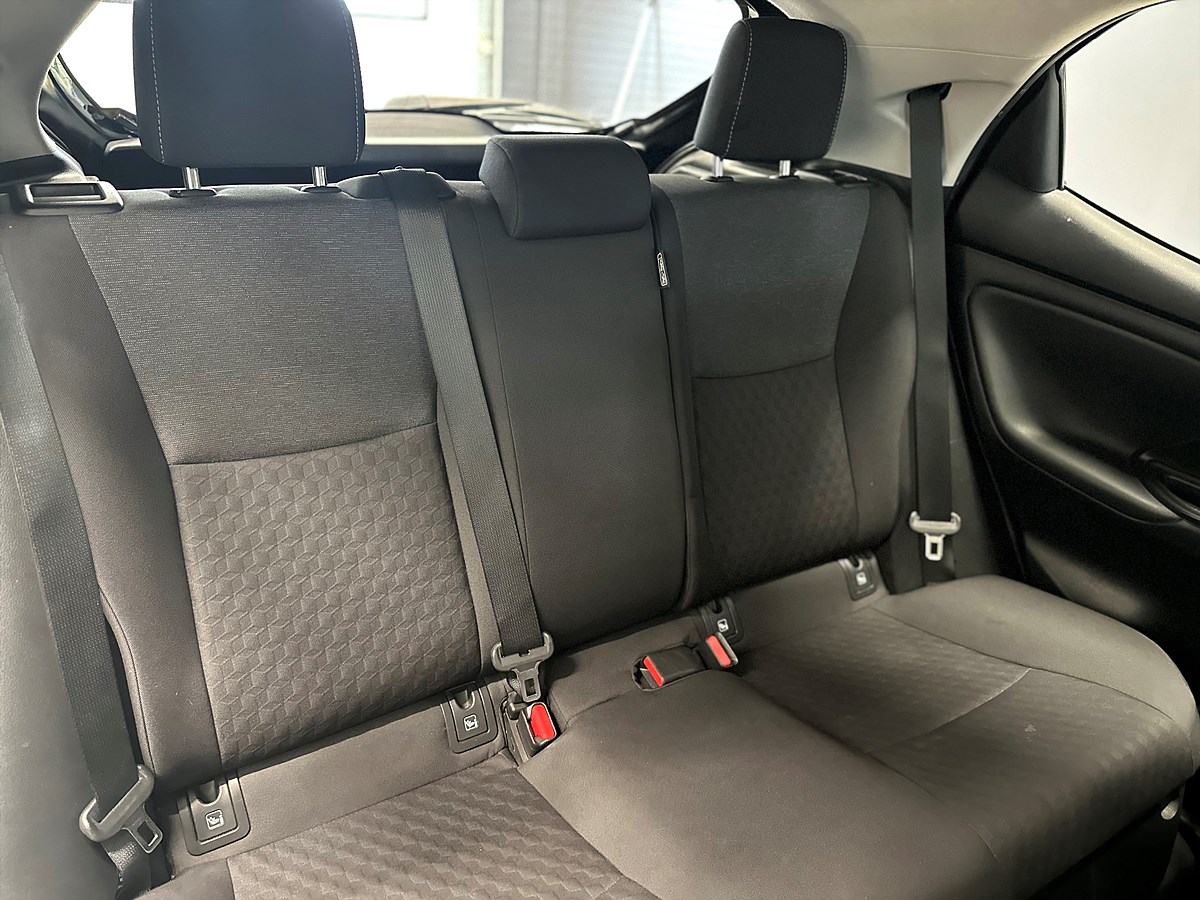 Toyota Yaris – bild 17