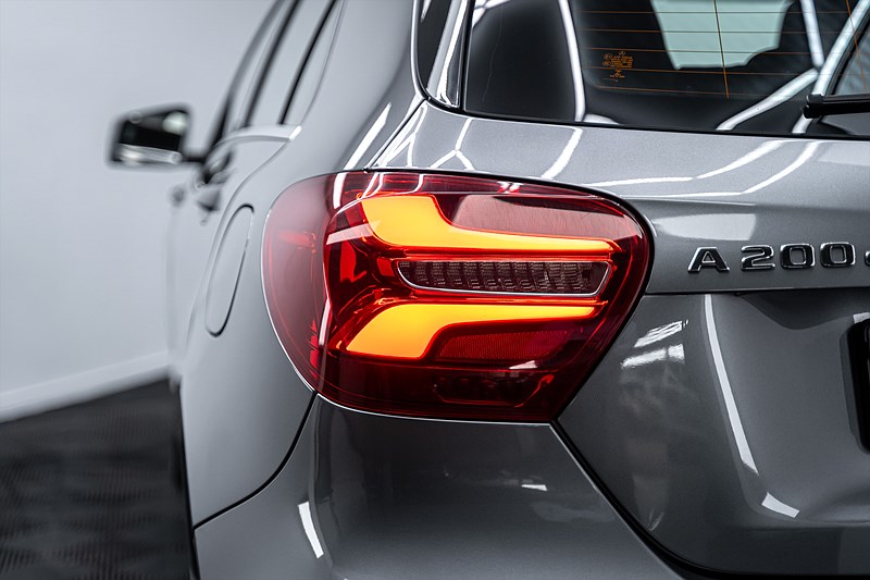 Mercedes-benz A-Klass 2018 - miniatyr 12