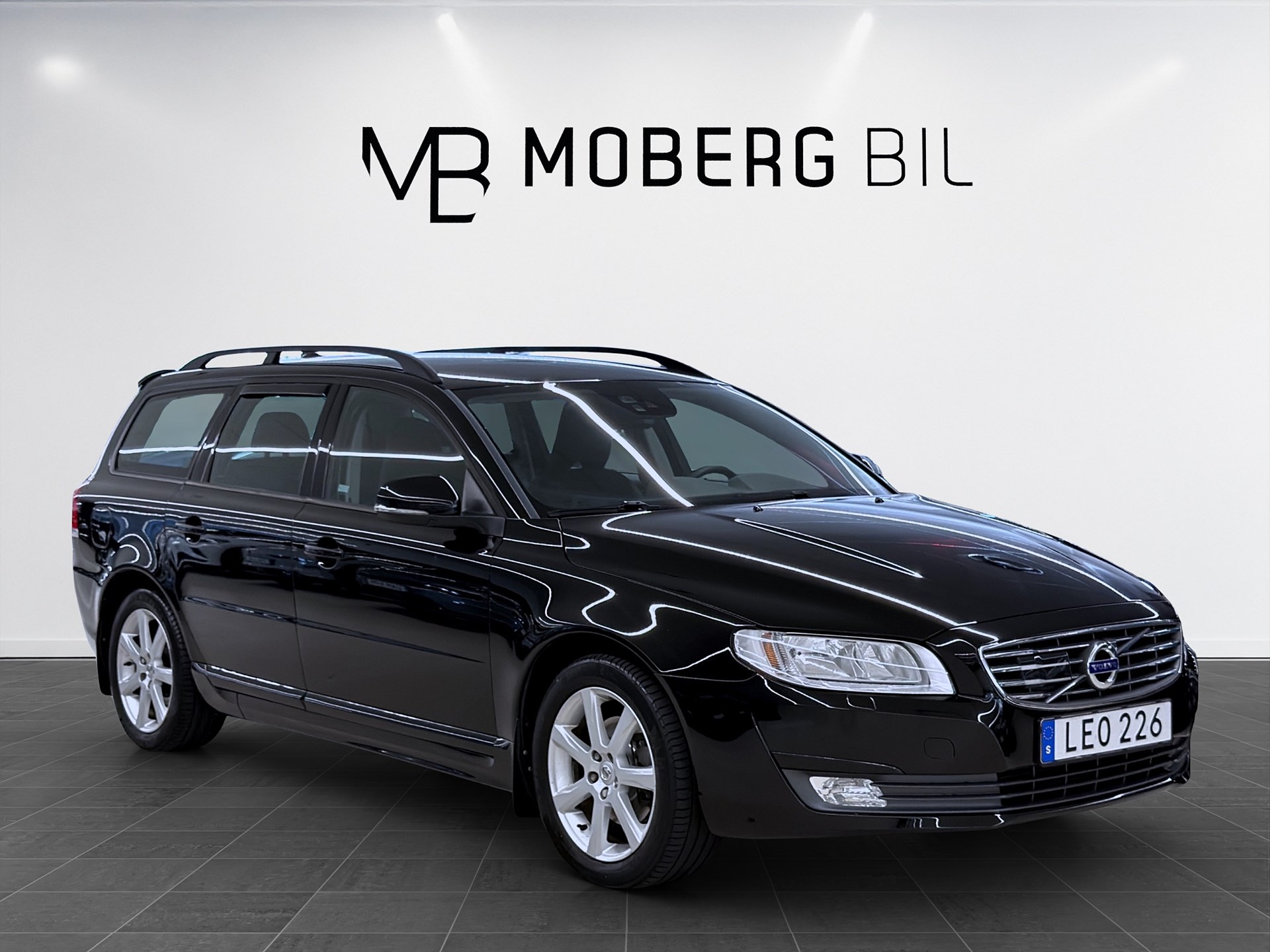 Volvo V70 T4 190hk Kinetic Värmare Drag Årsskatt 1086kr