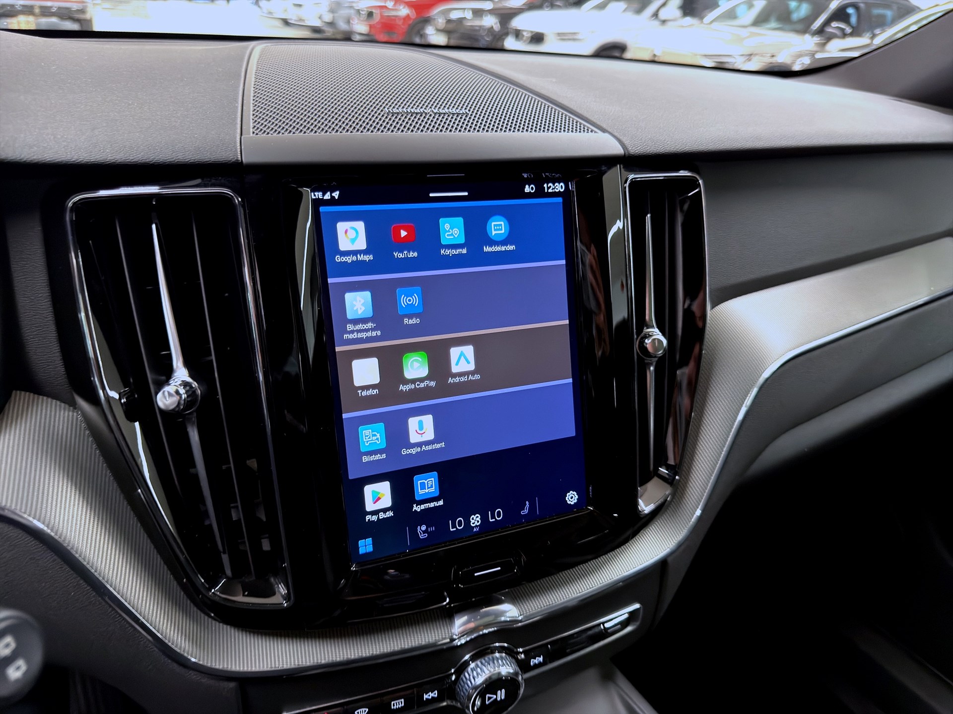 Volvo XC60 Recharge T6 AWD 350hk Plus Black Nordic Edt. Pano H/K Drag