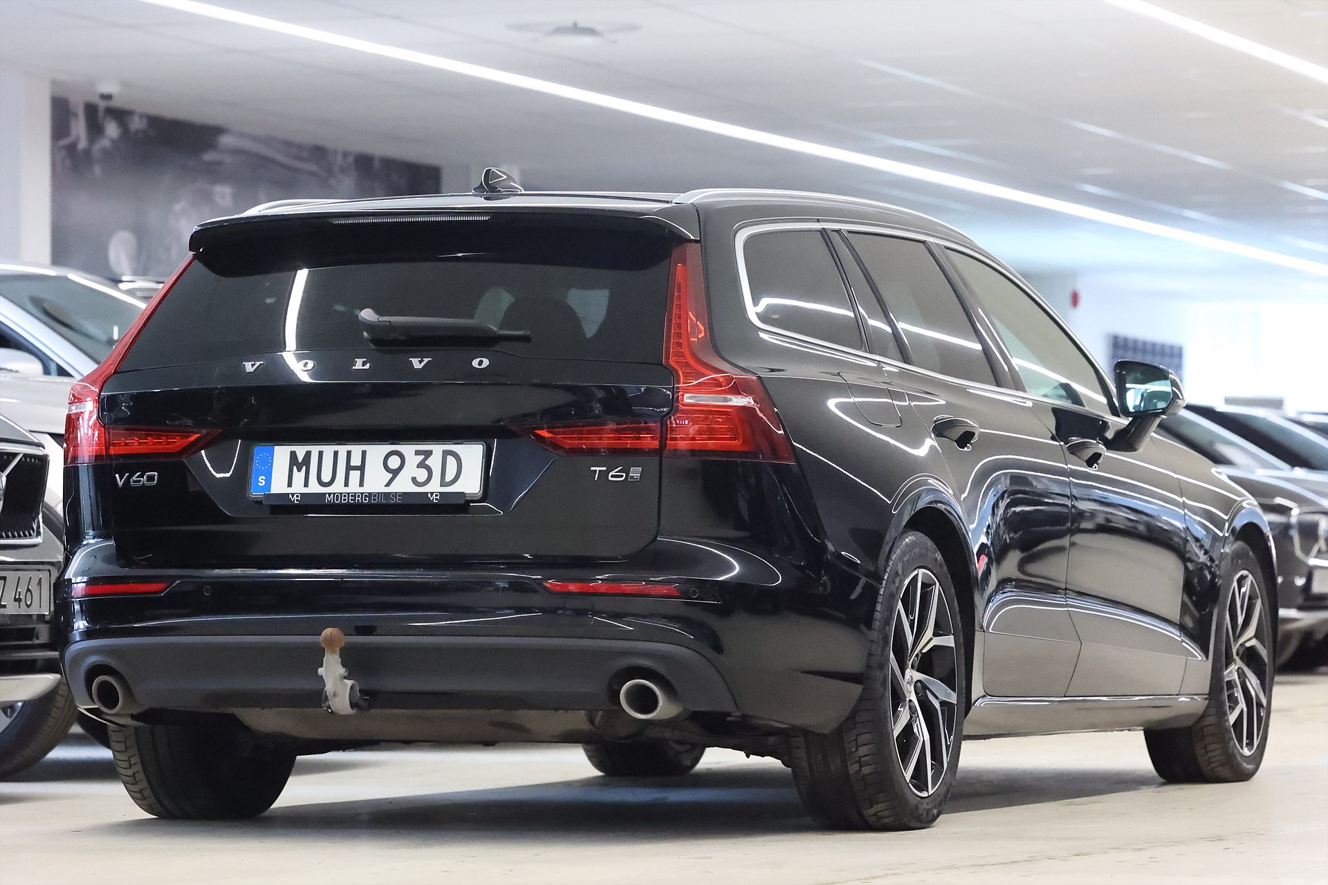 Volvo V60 Recharge T6 AWD 340hk Momentum Keyless CarPlay PDC