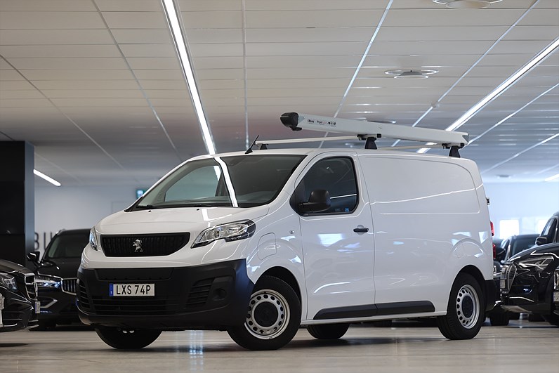 Peugeot e-Expert 75 136hk V-Inrett Drag CarPlay 3-Sits B-Kamera