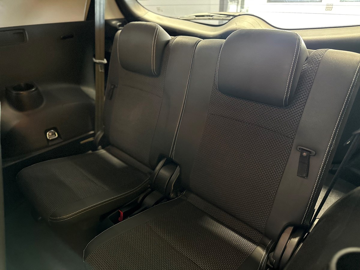 Toyota Verso – bild 22