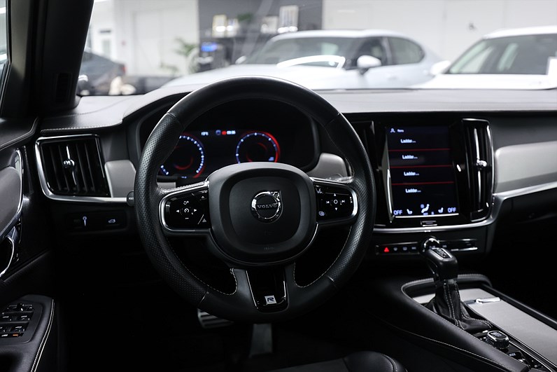 Volvo S90 D5 AWD 235hk *Kampanj!* R-Design HUD H/K Pano 360