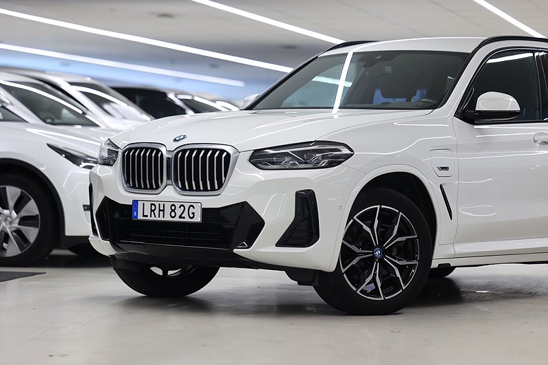 BMW X3 xDrive30e *Hjulkampanj!* M-Sport B-kamera Drag