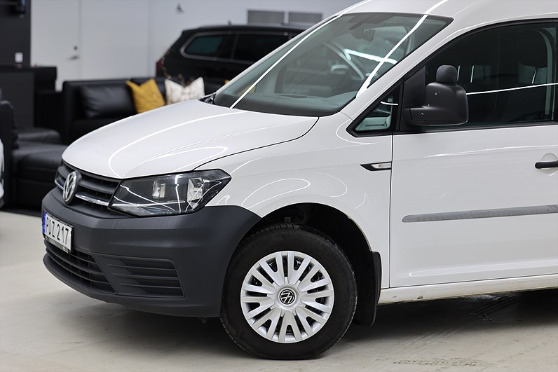 Volkswagen Caddy 2.0 TDI DSG Vst-inrett Värmare med fjärr Bluetooth MOMS