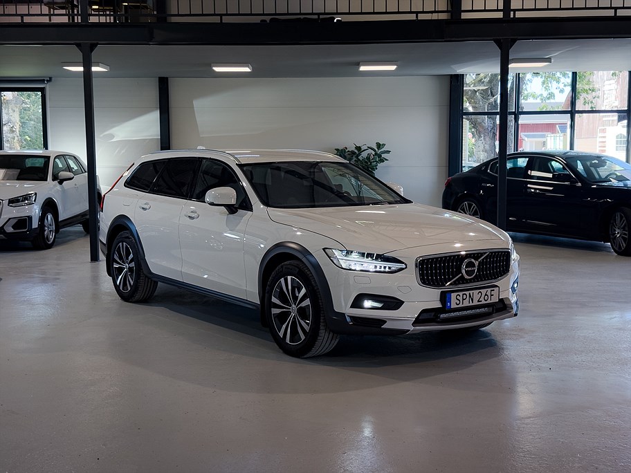 B4 AWD Värmare Google B-Kamera Navi VOC Geartronic, 197hk, 2022