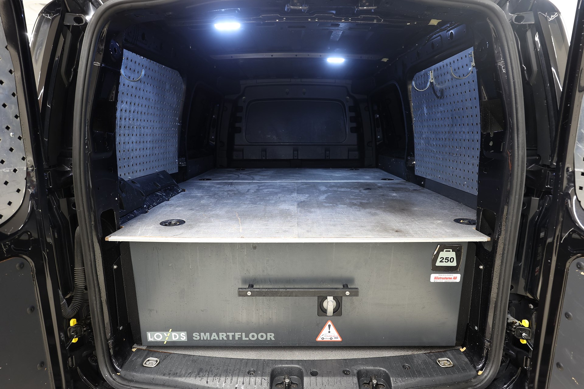 Volkswagen Caddy Cargo Maxi 2.0 TDI 4M Värmare Drag B-kamera