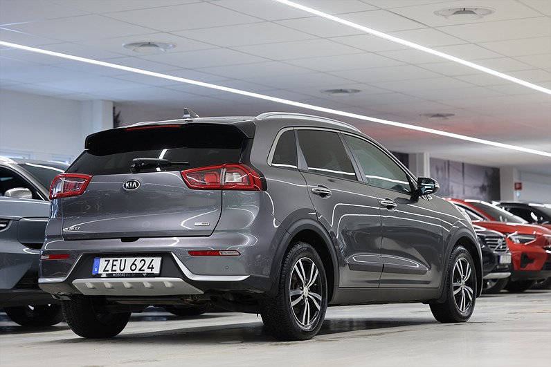 Kia Niro Hybrid 141hk Advance Plus B-kamera Navi Skinn