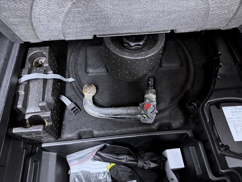 e-tron quattro 340hk Proline Läder Drag B-Kamera Navi