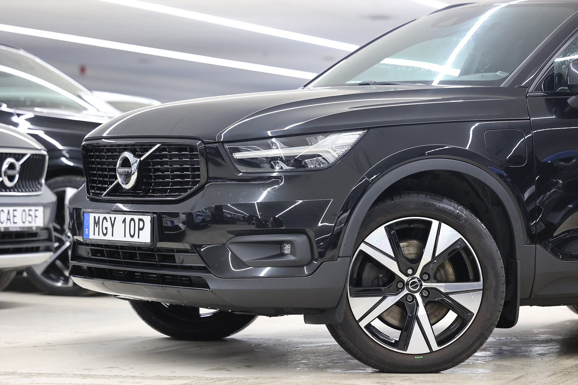 Volvo XC40 Recharge T4 211hk R-Design H/K Pano