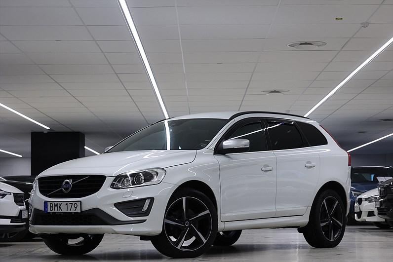 Volvo XC60 D4 190hk *Hjulkampanj!* R-Design Navi PDC Drag Värmare Drag
