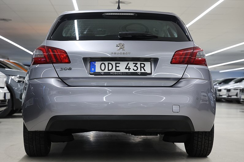 Peugeot 308 1.5 BlueHDi 130hk *Hjulkampanj!* Active PDC Värmare