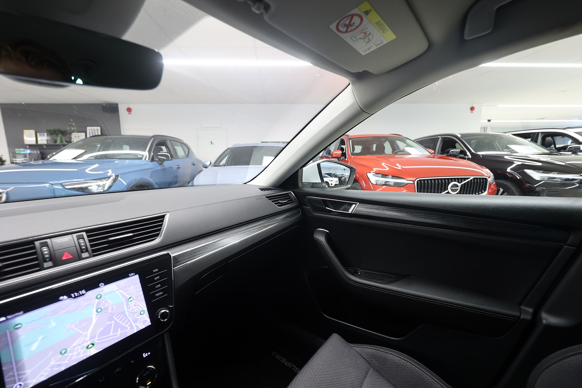 Skoda Superb iV Combi 1.4 TSI 218hk Style Drag Navi