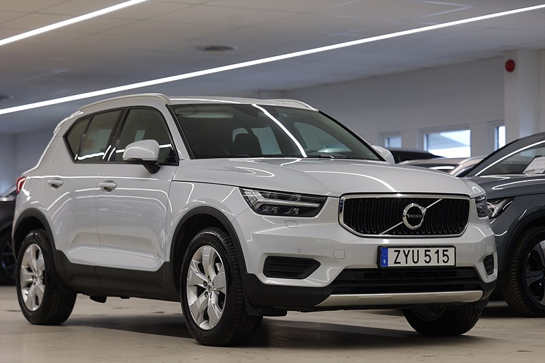 Volvo XC40 T3 163hk Momentum Pro Navi Värmare VOC PDC