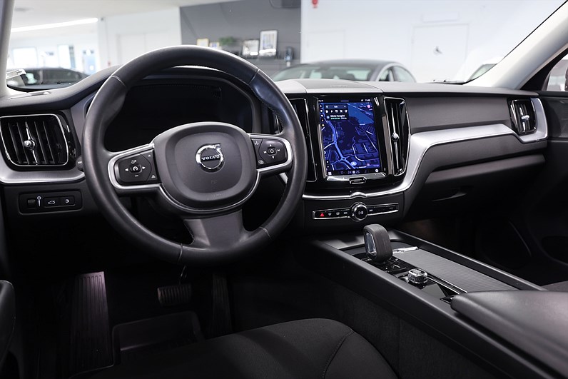 Volvo XC60 Recharge T6 AWD 340hk *Kampanj* Momentum 360° H/K Pano