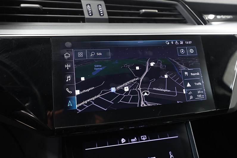 Audi e-tron 50 quattro 313hk *Kampanj!* Climatronic Alcantara Keyless Navi