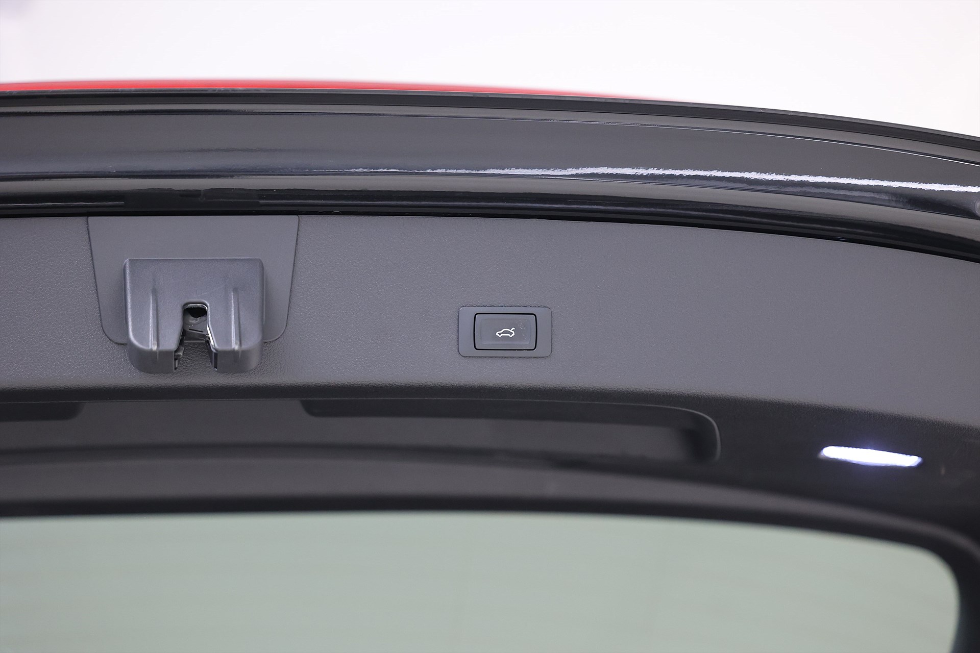 Audi e-tron 50 Quattro 313hk *Hjulkampanj!* Proline Navi B-kamera Drag MOMS