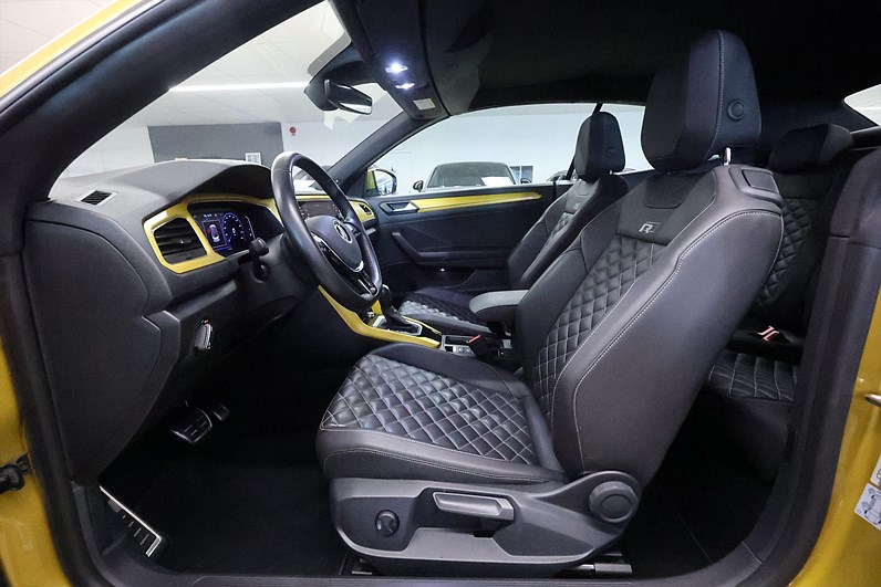 Volkswagen T-Roc Cabriolet 1.5 TSI 150hk R Line Läder Beats B-Kamera